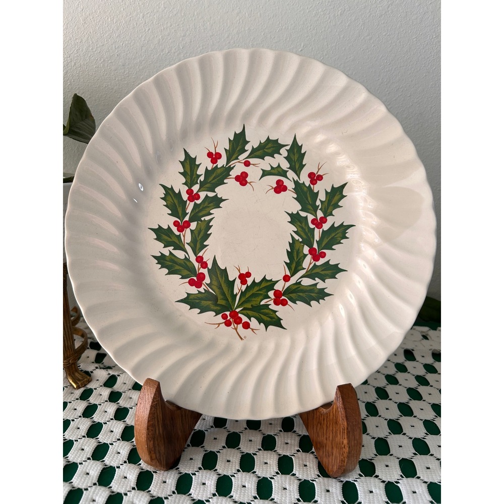 Vintage SCIO Japan Christmas Holly Wreath Swirl Rim 10" Dinner Plate Replacement